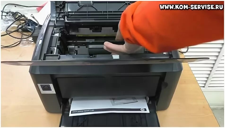 Как вытащить листы из принтера