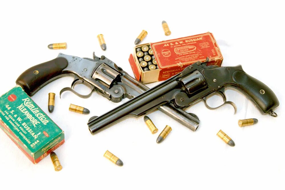 Russian smith. Russian smith. 2 линейный револьвер смита-вессона. 4,2-линейный револьвер системы смита-вессона патрон. 4.