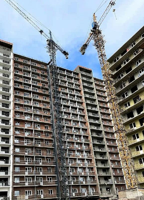 недострой ярославль. жилой комплекс мегаполис улан-удэ. бургражданстрой улан-удэ. улан-удэ улица смолина 61. улан удэ балтахинова 15 ктк гэлэкси.