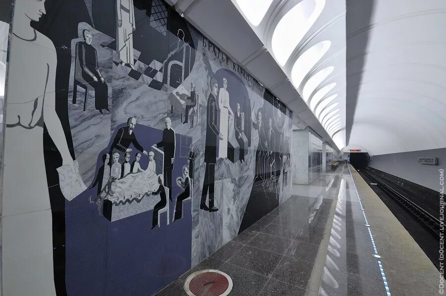 Почему станция достоевская закрыта. Достоевская станция метро москва. метро москвы станция достоевского. станция достоевская санкт-петербург. станция достоевского в москве.