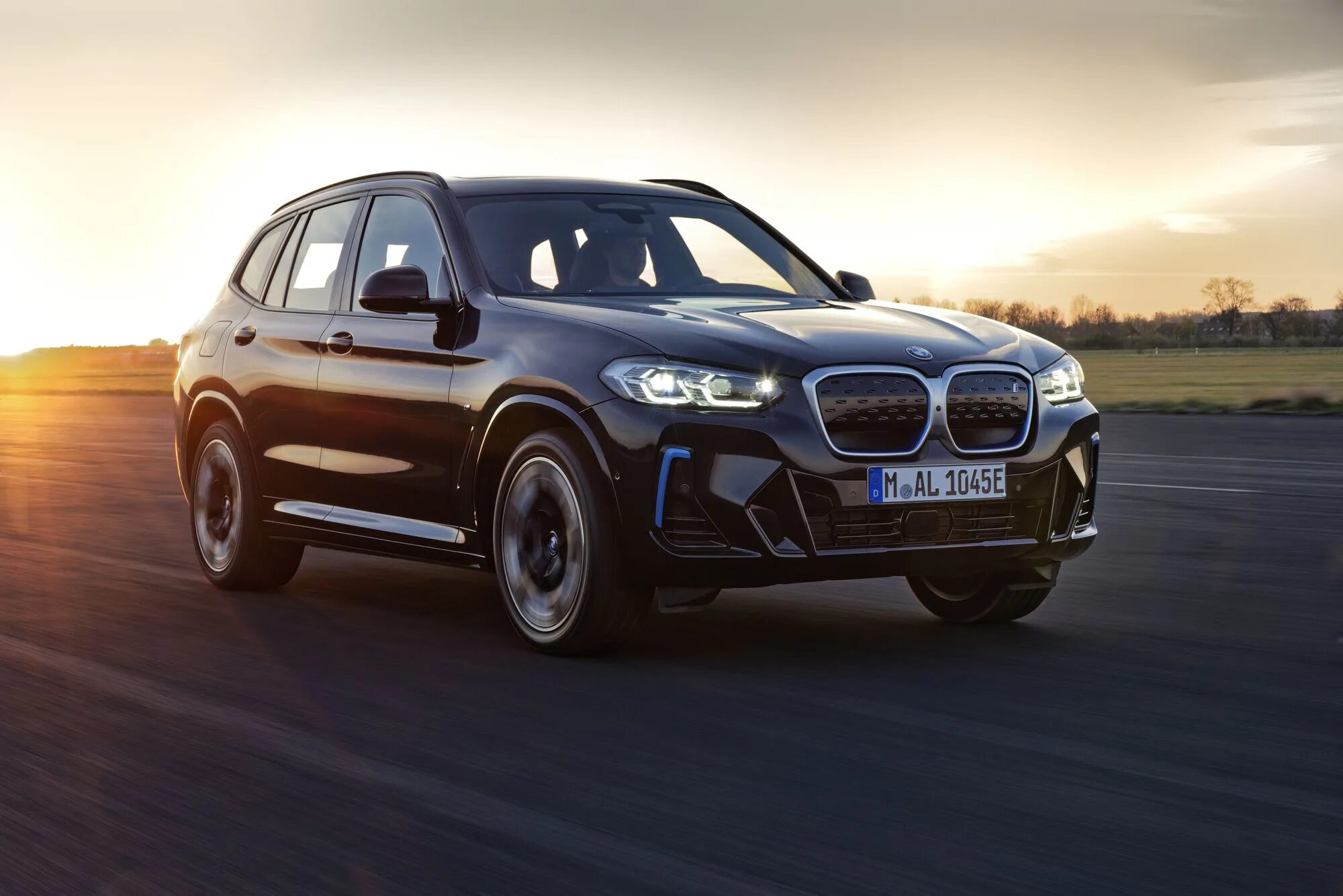 Бмв икс 1. Гибридный x5 bmw. Bmw x5 2017. Bmw x5 гибрид. Bmw x5 xdrive45e.
