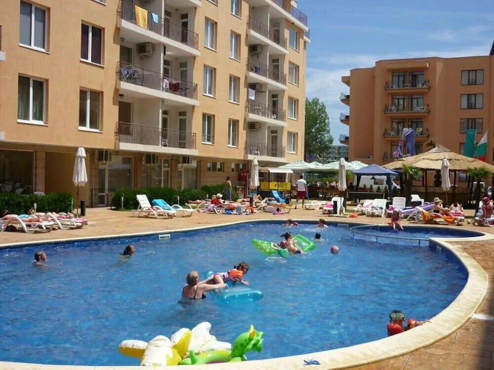 Aktinia sunny beach. Aktinia в болгария. Солнечный берег болгария отели. Солнечный берег болгария отели. Жилой комплекс лагуна 3 солнечный берег болгария.