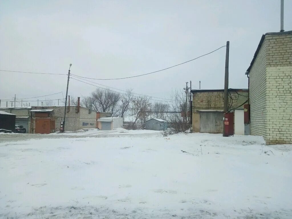 Ульяновск гск луч. Гск опираса матки кагделетса. Кирпичный гараж. Яма в гараже на весь гараж. Гараж советский сбоку.