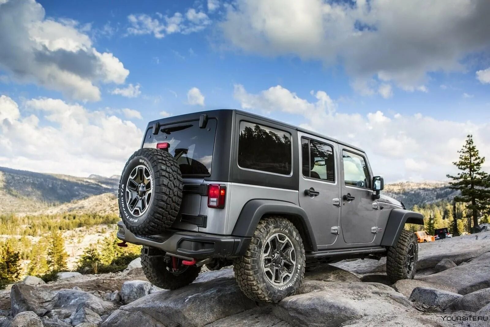 Внедорожники фото. Jeep Wrangler Rubicon 2022. Jeep Wrangler Rubicon 2013. Jeep Wrangler Rubicon 2014. Jeep Wrangler Rubicon на 42 колесах.