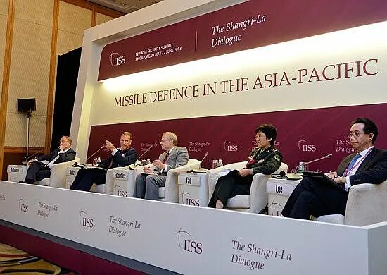 Dialogue la. Саммит Шангри ла диалог в Сингапуре. Азиатский саммит по безопасности Шангри ла. Китай в азиатском саммите по безопасности диалоге Шангри ла. IISS Shangri-la Dialogue.