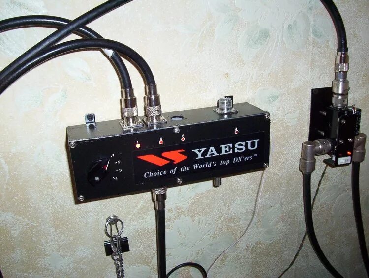 Коммутатор антенный на рэн-33. Антенный коммутатор америтрон gs-050. Коммутатор кв. Коммутатор антенн 1r4a. Коммутатор антенный на рэн-33.