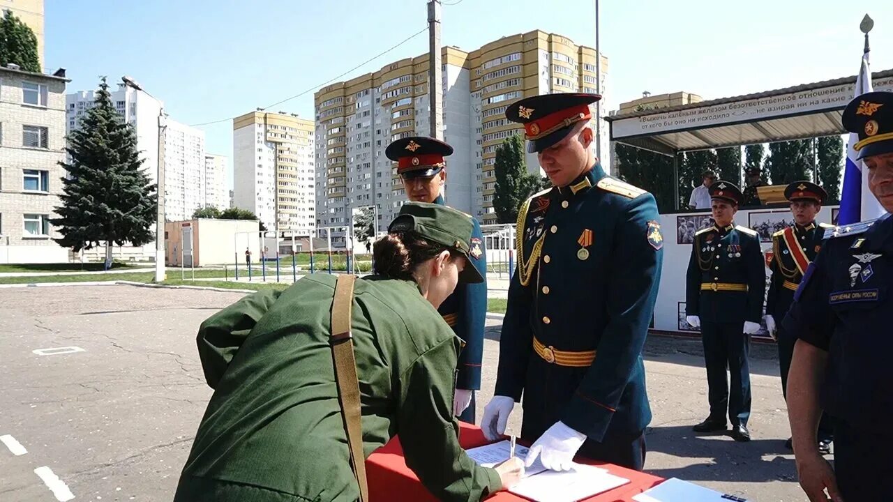 Учебный военный центр отзывы. Военный учебный центр ВГУ. Военный учебный центр ВГТУ. УВЦ ВГТУ. Военно учебный центр ВГУ Воронеж.