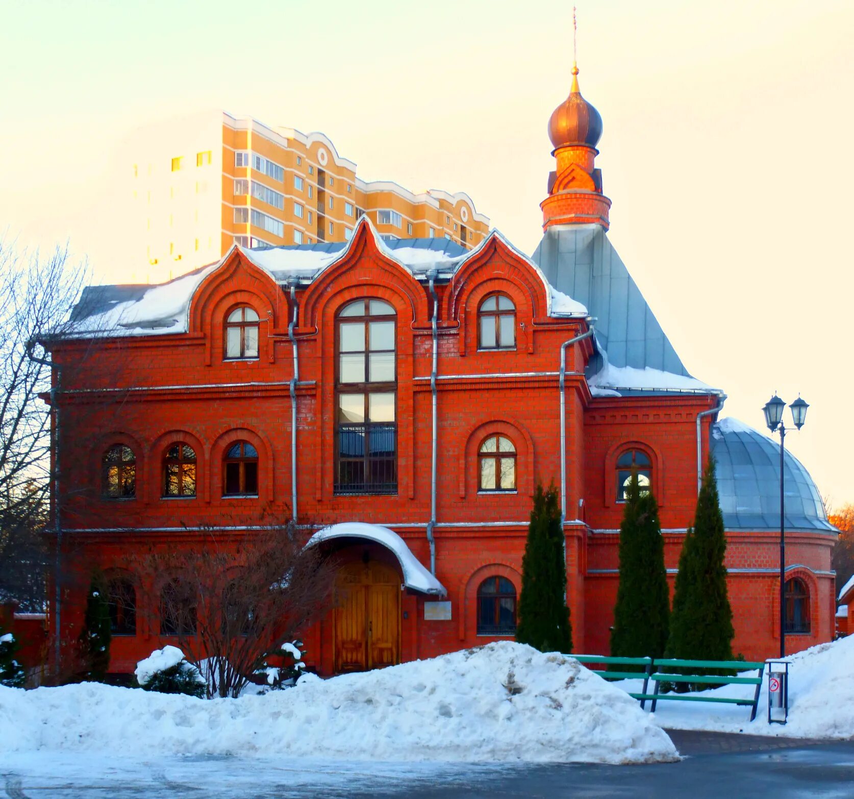 храм на ул ленина. спасская церковь тюмень sobory. ленина. архангельская церковь тюмень. собор екатерины великомученицы.