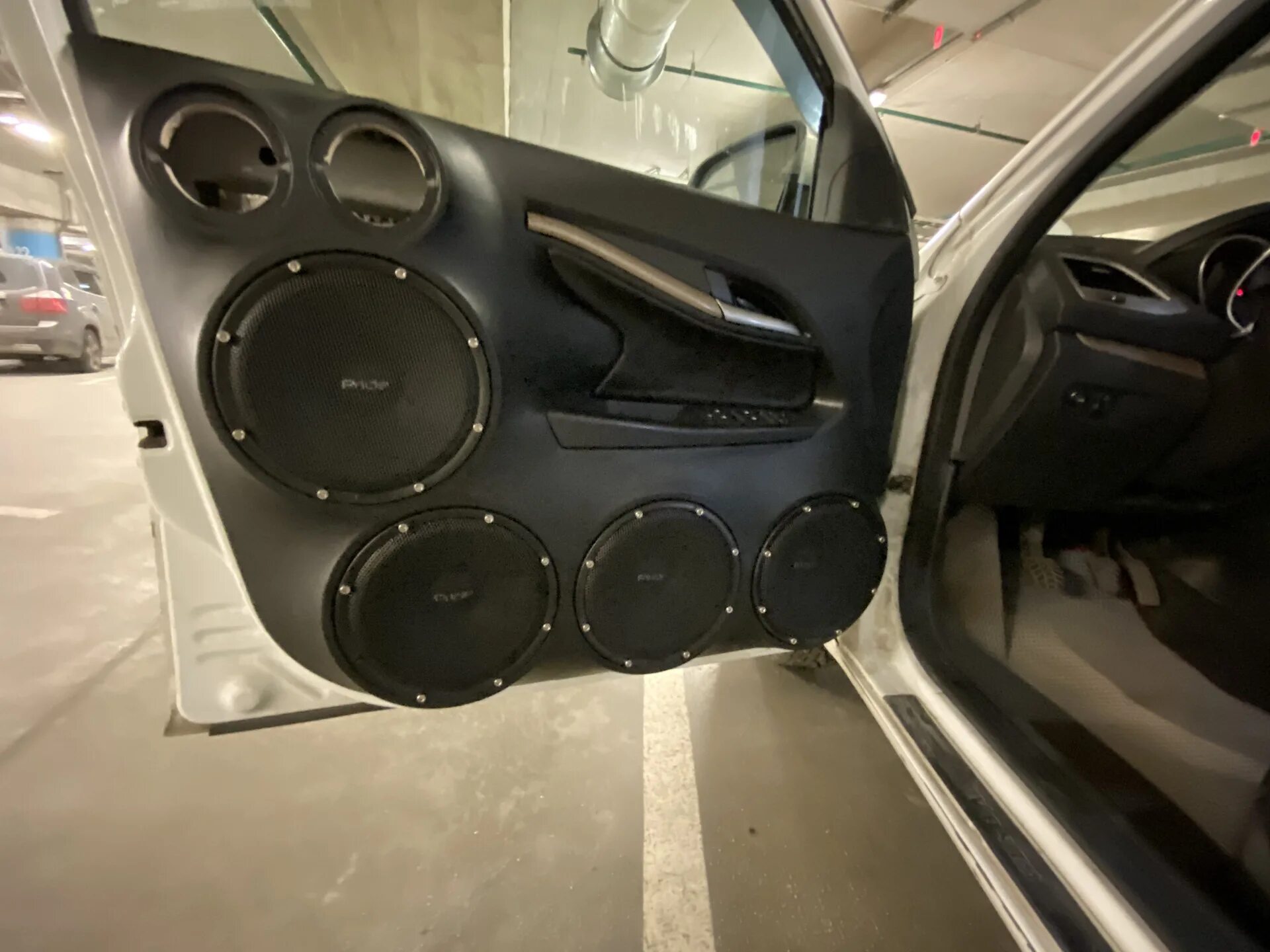 Громкий фронт ваз 2110. Фронт приора 2 16. 6 пар 20 динамиков. Приора громкий фронт 4х20. 4 20 динамики.