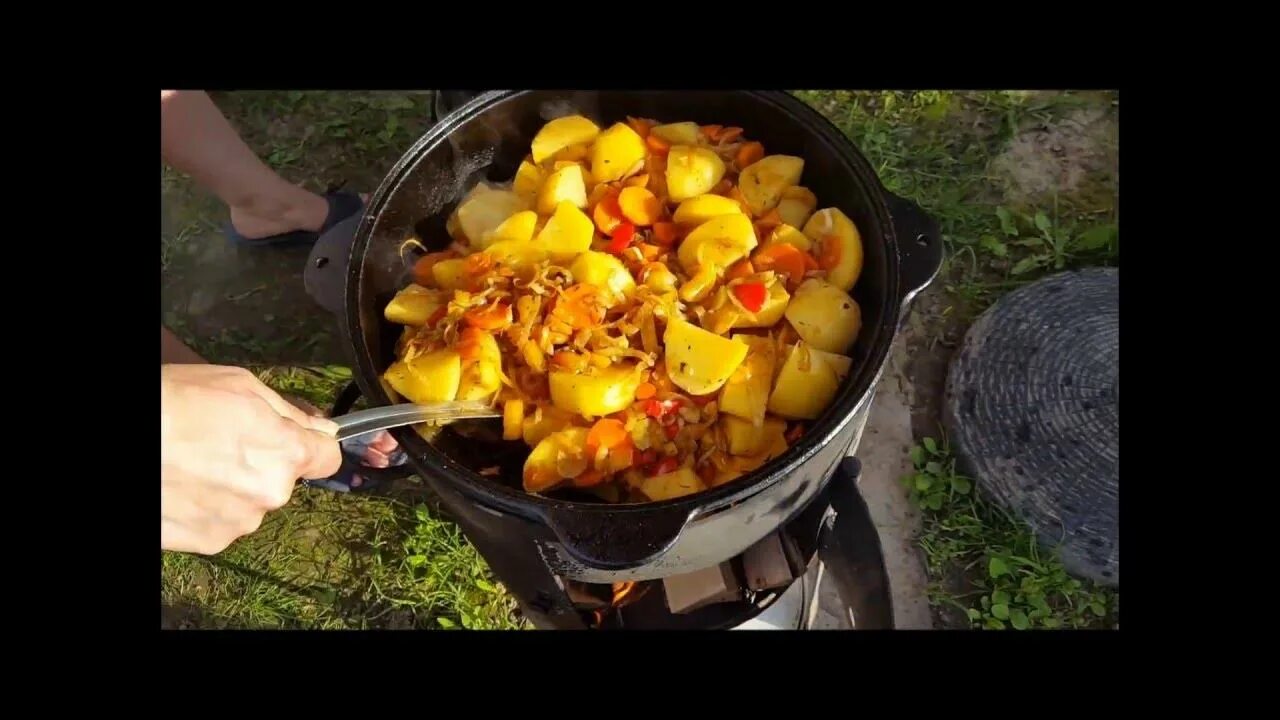 Думляма сталик. Афганский казан на костре. Думляма рецепт приготовления в казане на плите. Думляма рецепт приготовления в казане на плите из говядины. Думляма в казане из баранины.