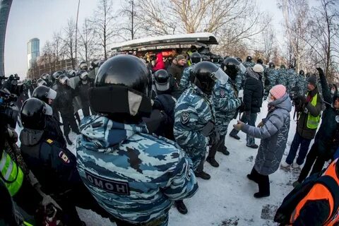 Март омон