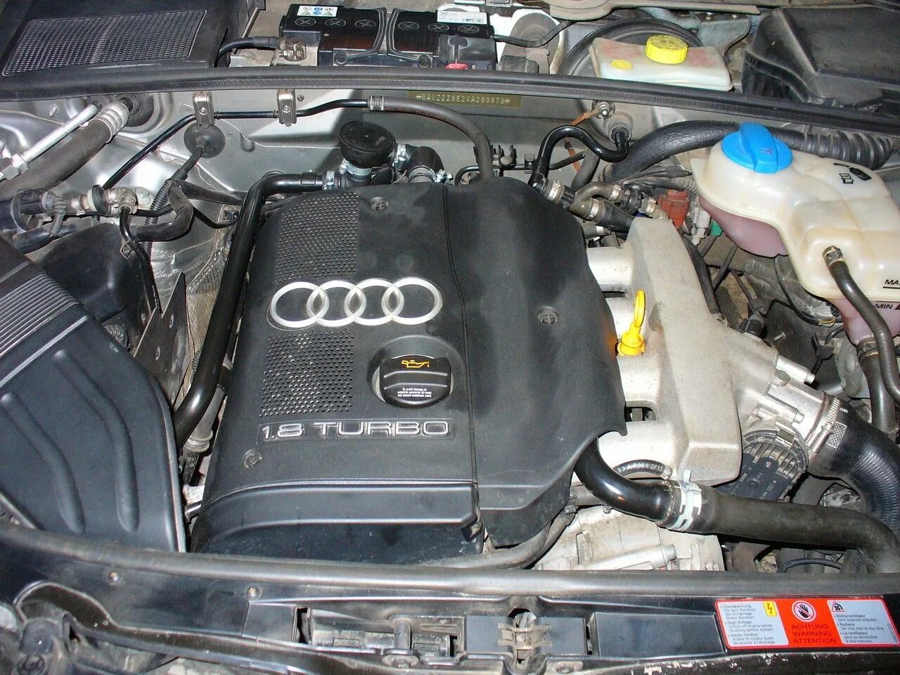 Двигатели ауди а4 1.6. Двигатель ауди а4 б6 1.8 турбо. audi a4 2002 1.8 turbo dvigatel. audi a4 b6 1.8t мотор. audi a4 2001 1.8т двигатель.