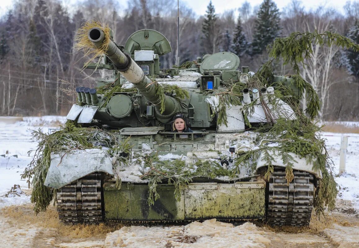 Экипаж танка 80. Танк т80. Т-80у Кантемировской дивизии. Танк т 80 Россия. Т-80 на Украине 2022.