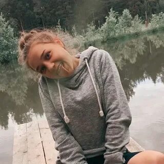 Ане обуховой