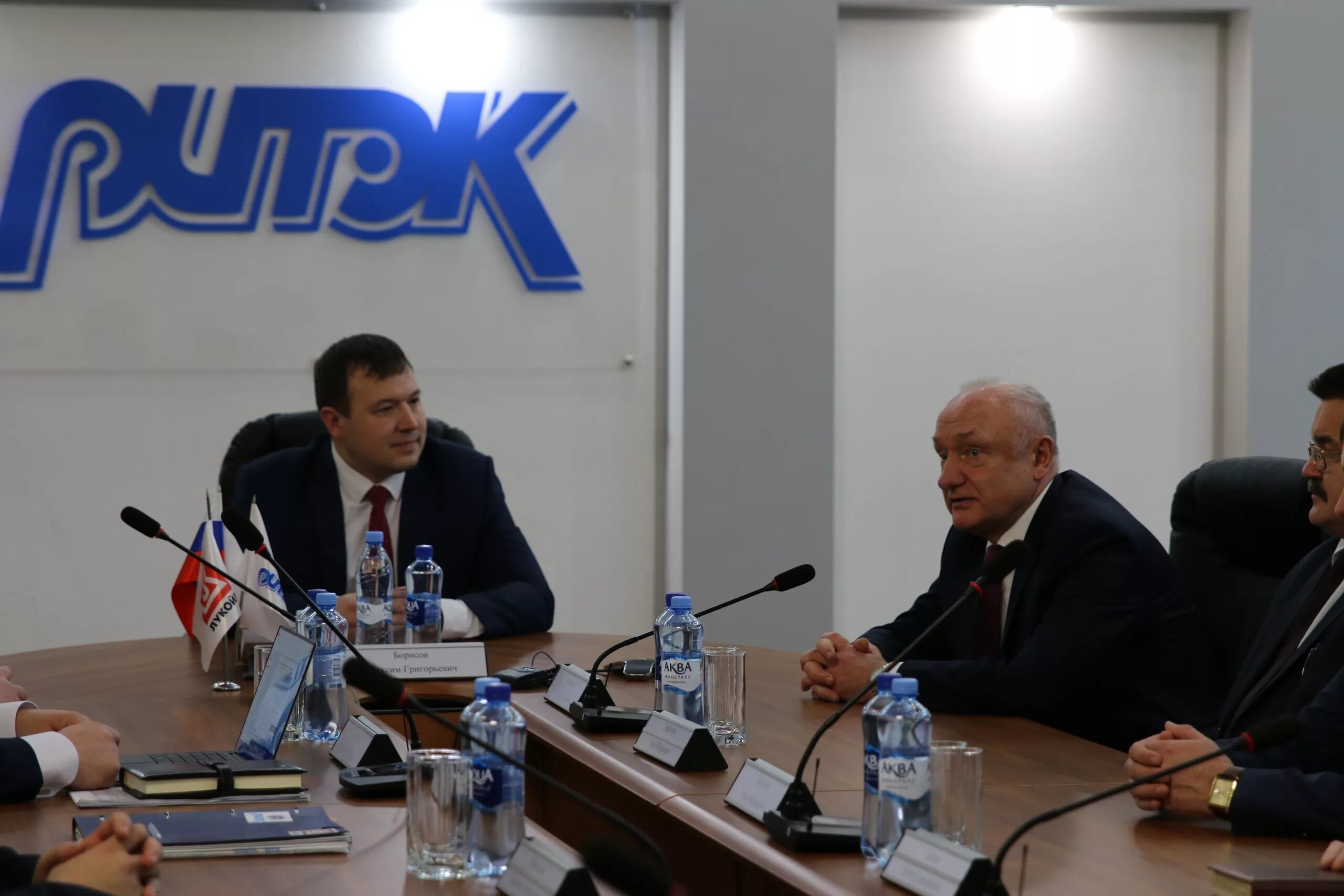 Ритэк волгоград 2022. Ритэк белоярскнефть. Ритэк лукойл. Ритэк тпп волгограднефтегаз. Добыча нефти ритэк.