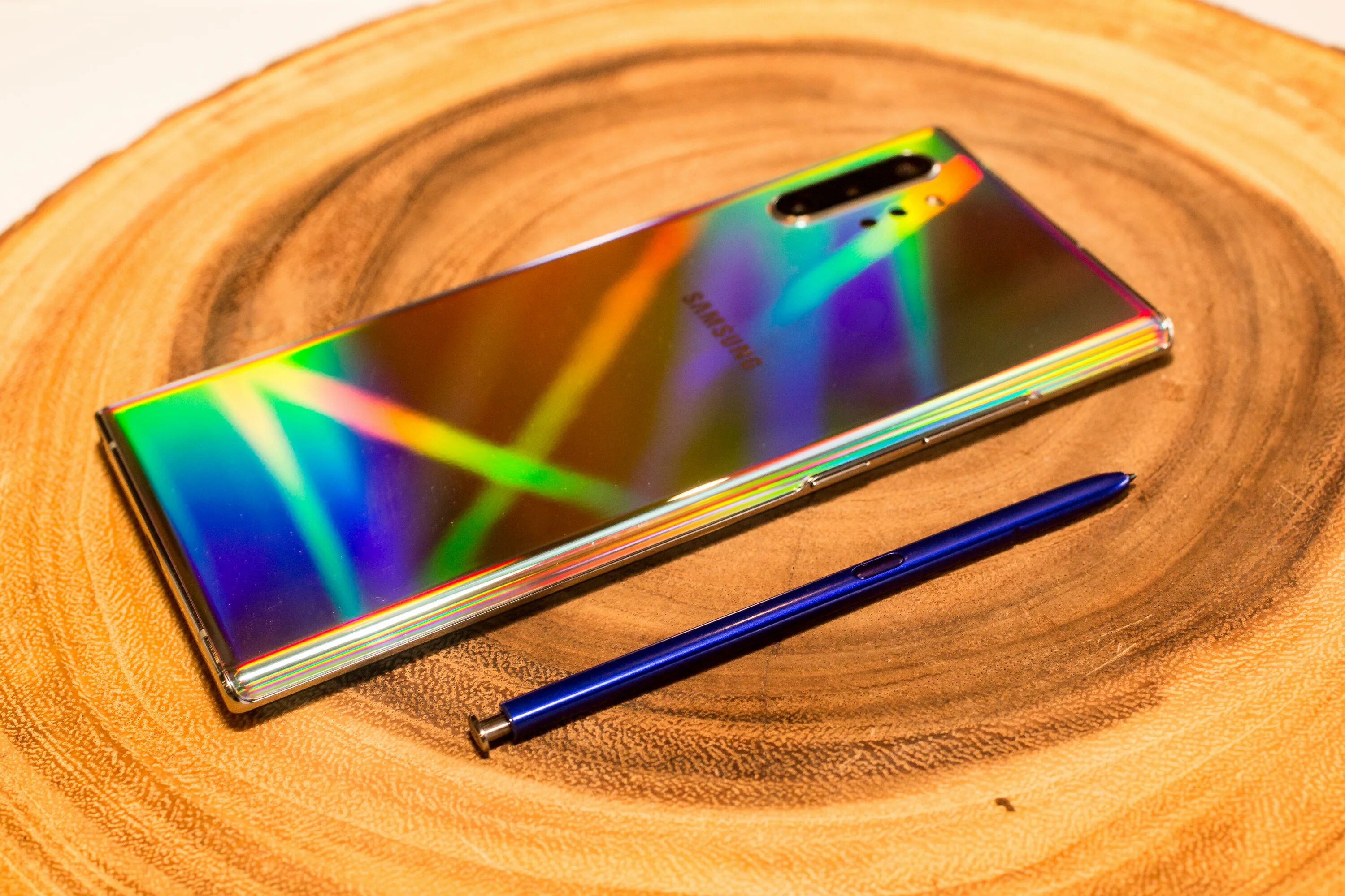 Самсунг ноут 10. Samsung Galaxy Note 10 Glow. Galaxy Note 10 Plus 5g. Samsung Galaxy s10 Note. Samsung Note 10 Plus.