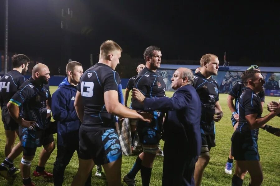 профессиональные клубы