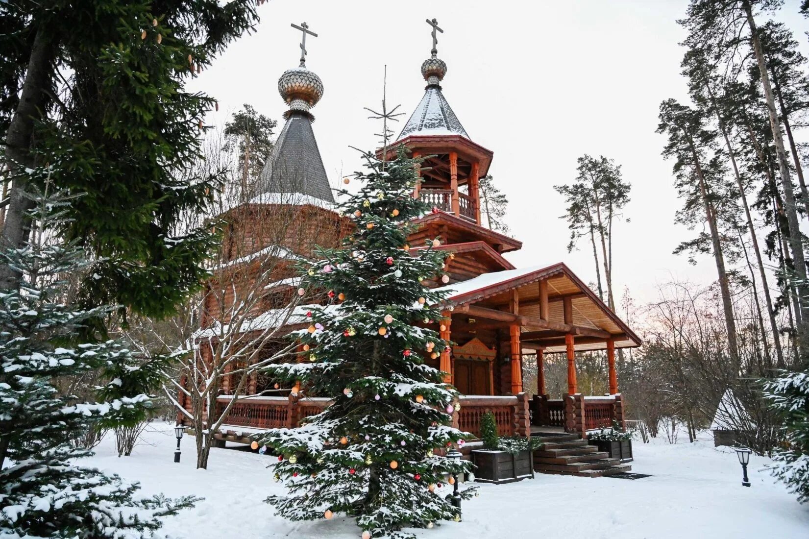 нары переделкино. александро-невский скит в переделкино. нары переделкино. поселок художников переделкино. дом тайванчика в переделкино.