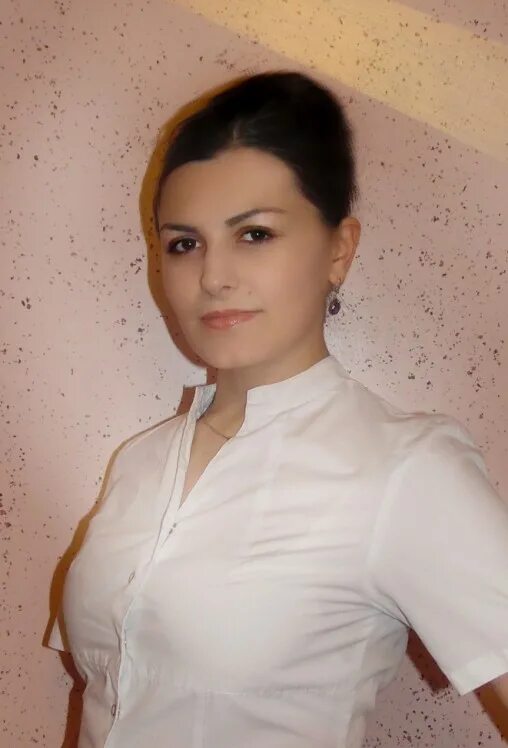 Насиба абдуллаева 2022. Насиба меликовна абдуллаева певица. Ахмедова таиса ахмедовна. Ахмедова мадинат абдуллаевна. Абдуллаева таиса ахмедовна.