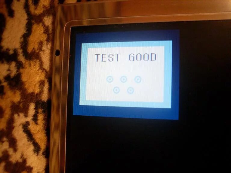 Монитор самсунг Test good. Надпись на мониторе Test good. Test good на мониторе Samsung. Монитор неоптимальный режим. Включи экран и покажи