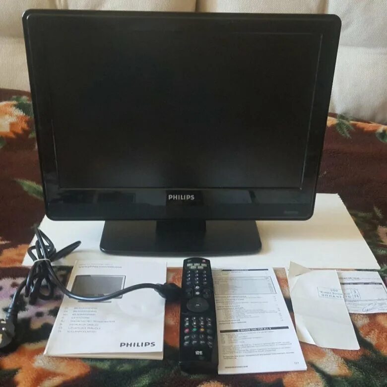 Монитор philips 203v. Philips 19pfl3403/10. Philips 19. Philips 220 монитор. Philips 19pfl3403.