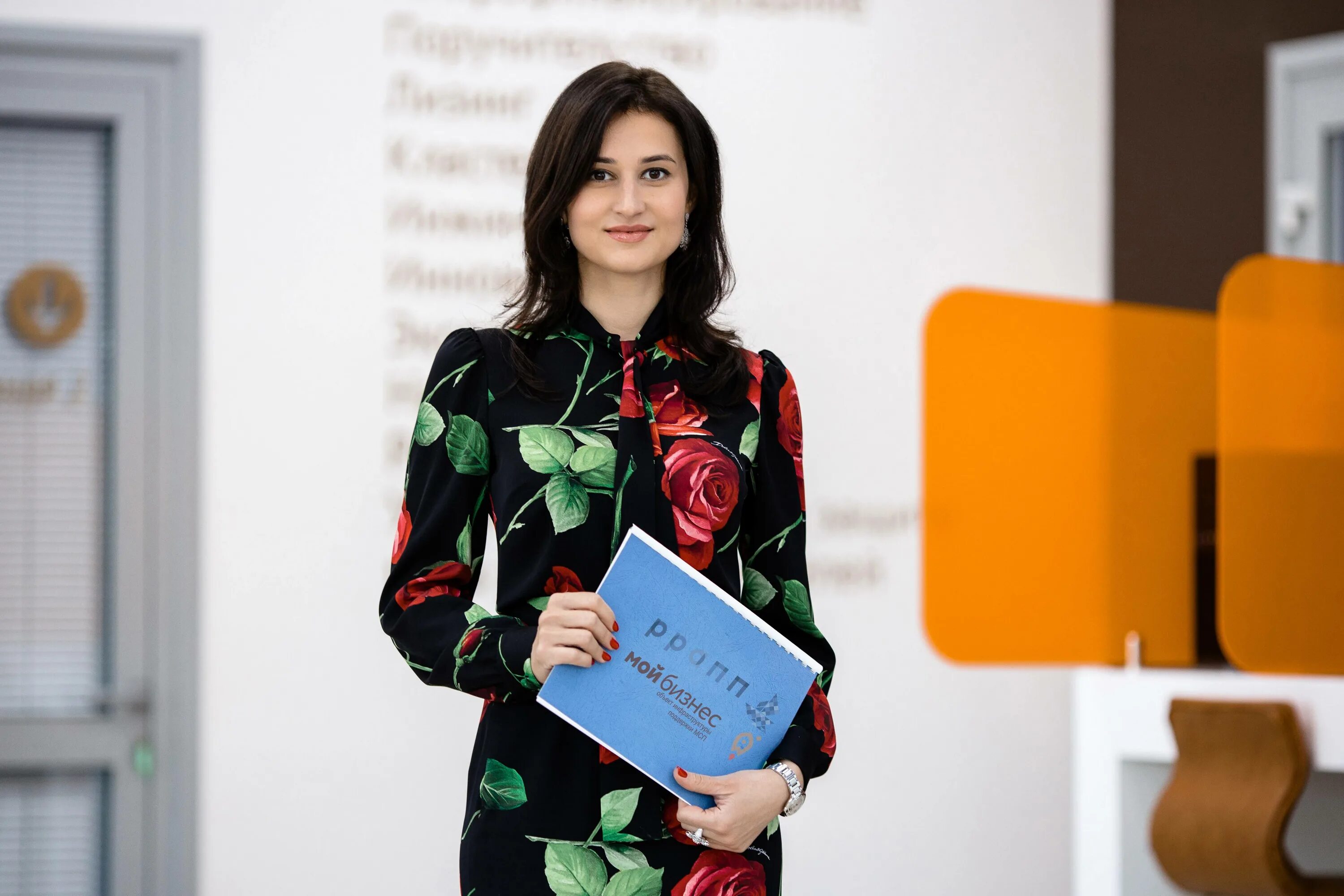 Ростов на дону дон. Мб ростов. Ж д вокзал ростов главный. Столица ростова. Ростов на дону дон.