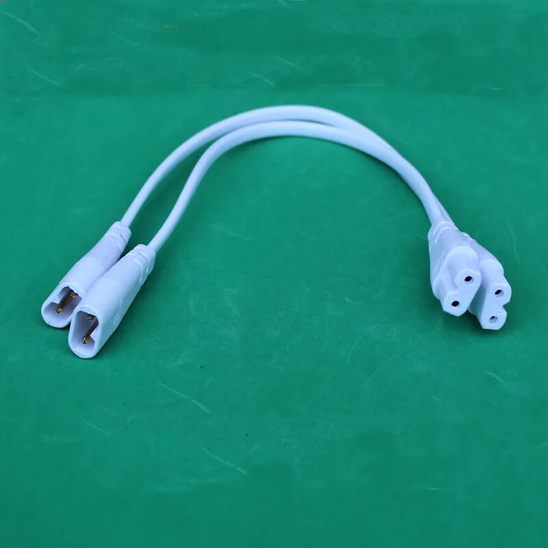 Штекер для светодиодной ленты 12в. Штекер-разъём для светодиодной ленты 12в. Провод питания лампы. Шнур соединитель ламп t5 t8. Провод питания лампы.