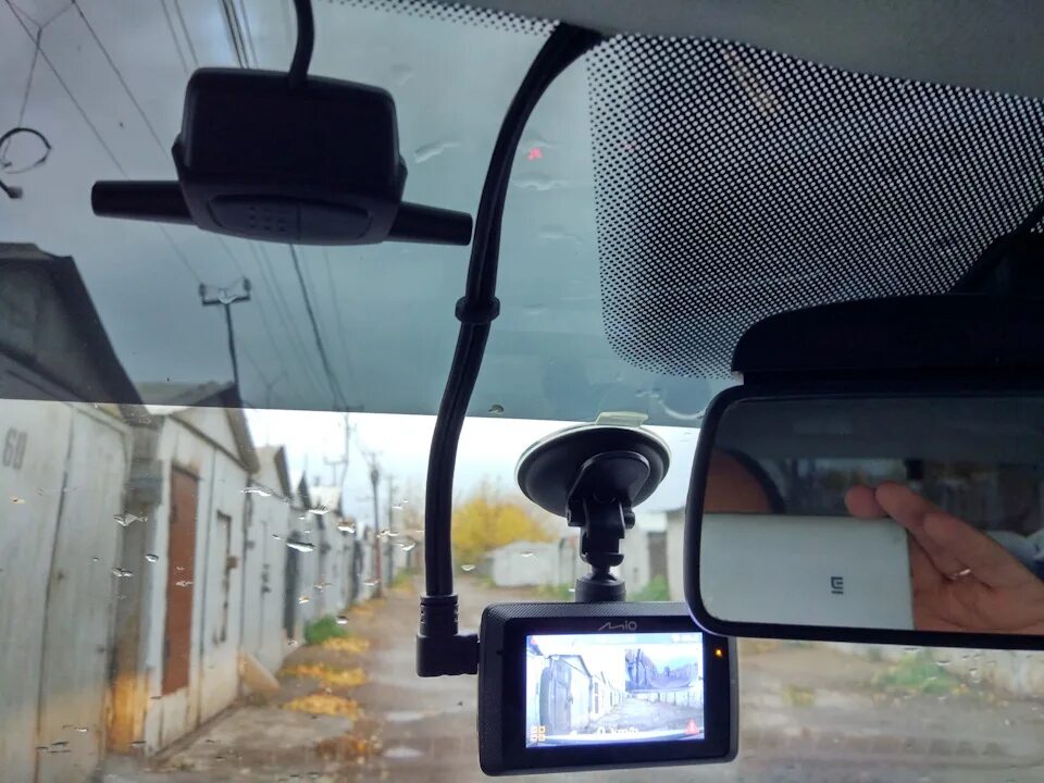 Видеорегистратор mivue 765. Mio mivue c421. mio mivue d82 combo. mio mivue j735d. mivue c328.