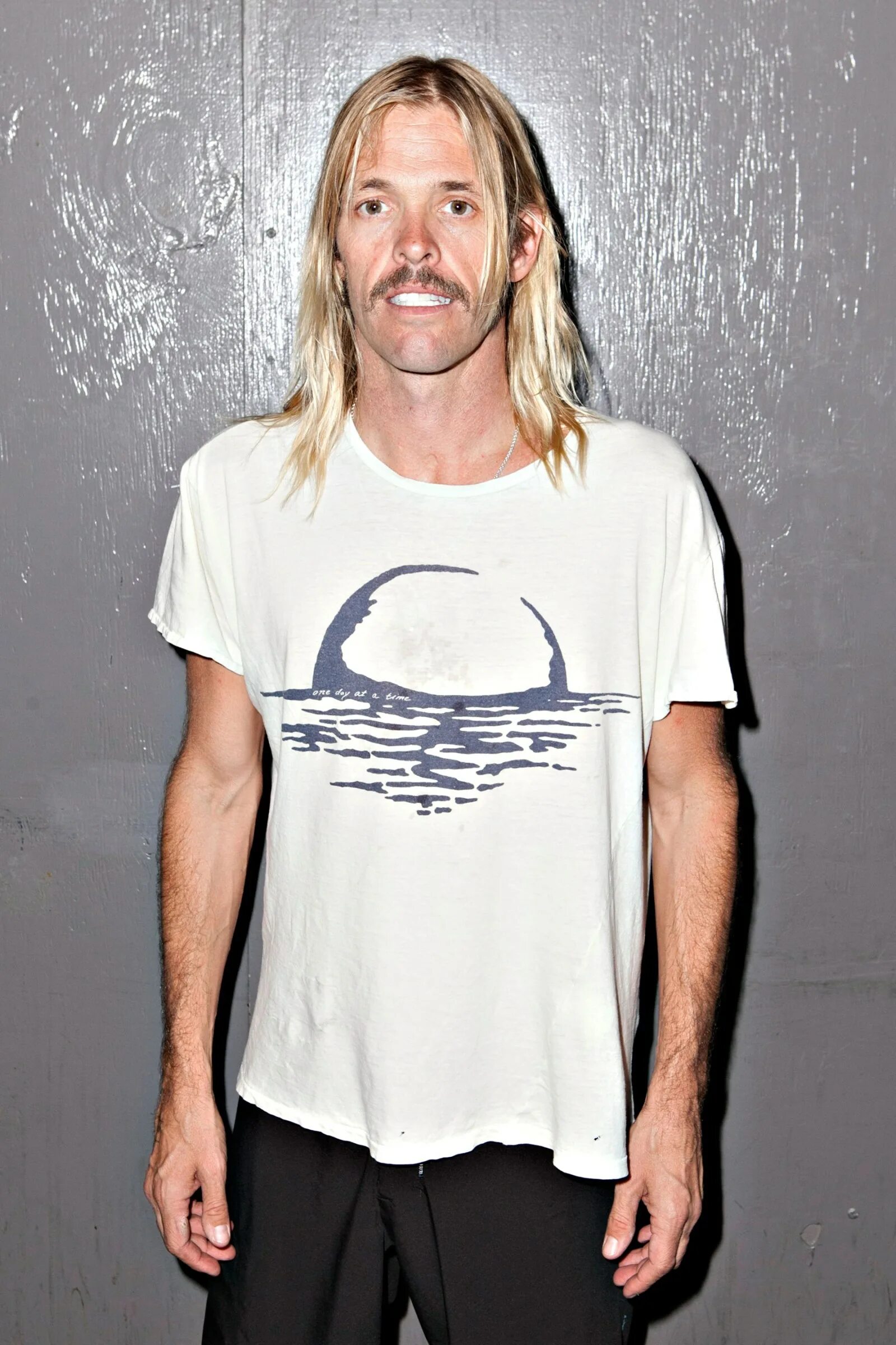Taylor hawkins