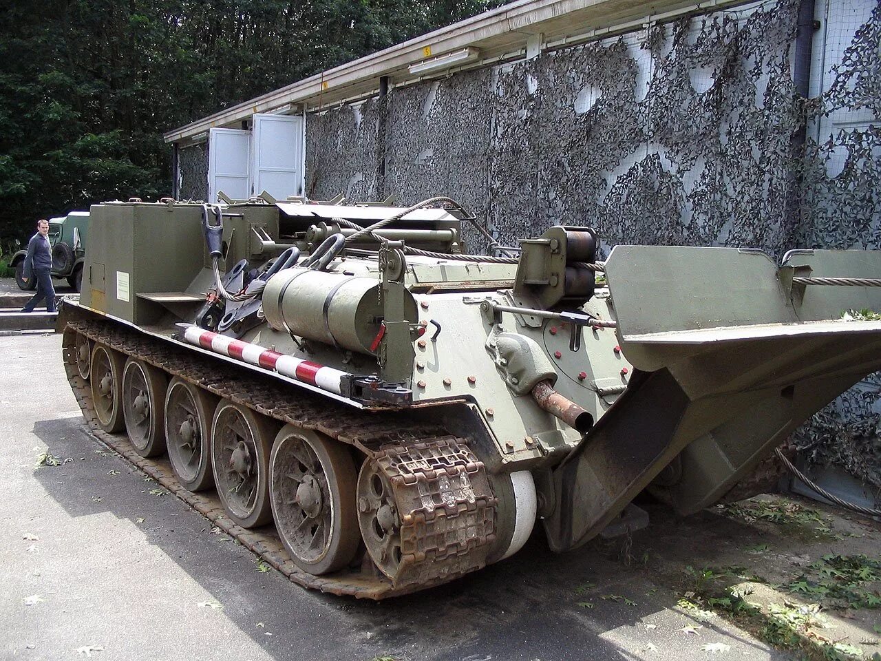 БТС-4 тягач. Брэм VT-34. Гусеничный тягач БТС 4в. Брэм т-55.