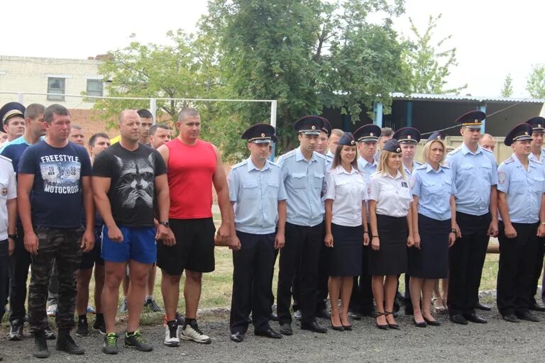 Сайт гибдд саратовской области. УГИБДД по Саратовской области. Госавтоинспекция Саратовской области. УГИБДД по Саратовской области фото с мероприятий. Образование ГИБДД до сегодняшнего дня.