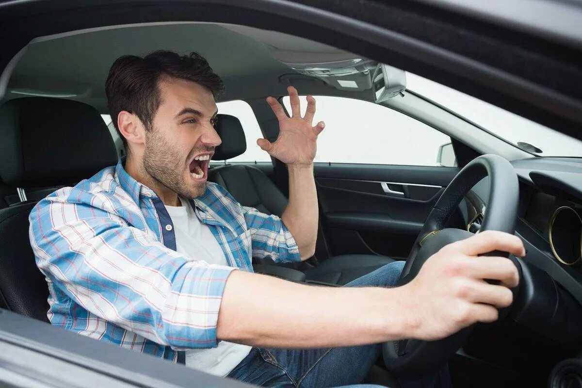 People drive a car. Водитель. Человек за рулем. Мужчина за рулем. Водитель и автомобиль.