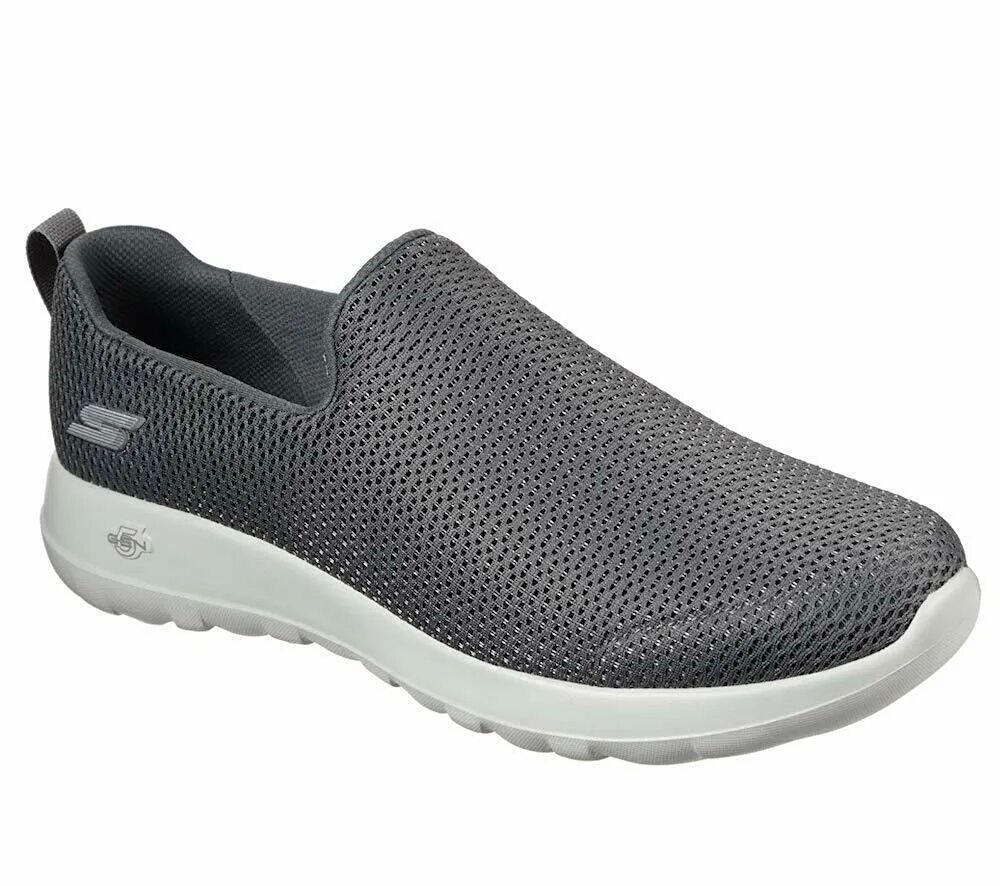 Летний кроссовки без шнурков. Обувь Skechers Goga Max. Skechers go walk 5 мужские. Skechers go walk Max мужские. Скетчерс go walk мужские.