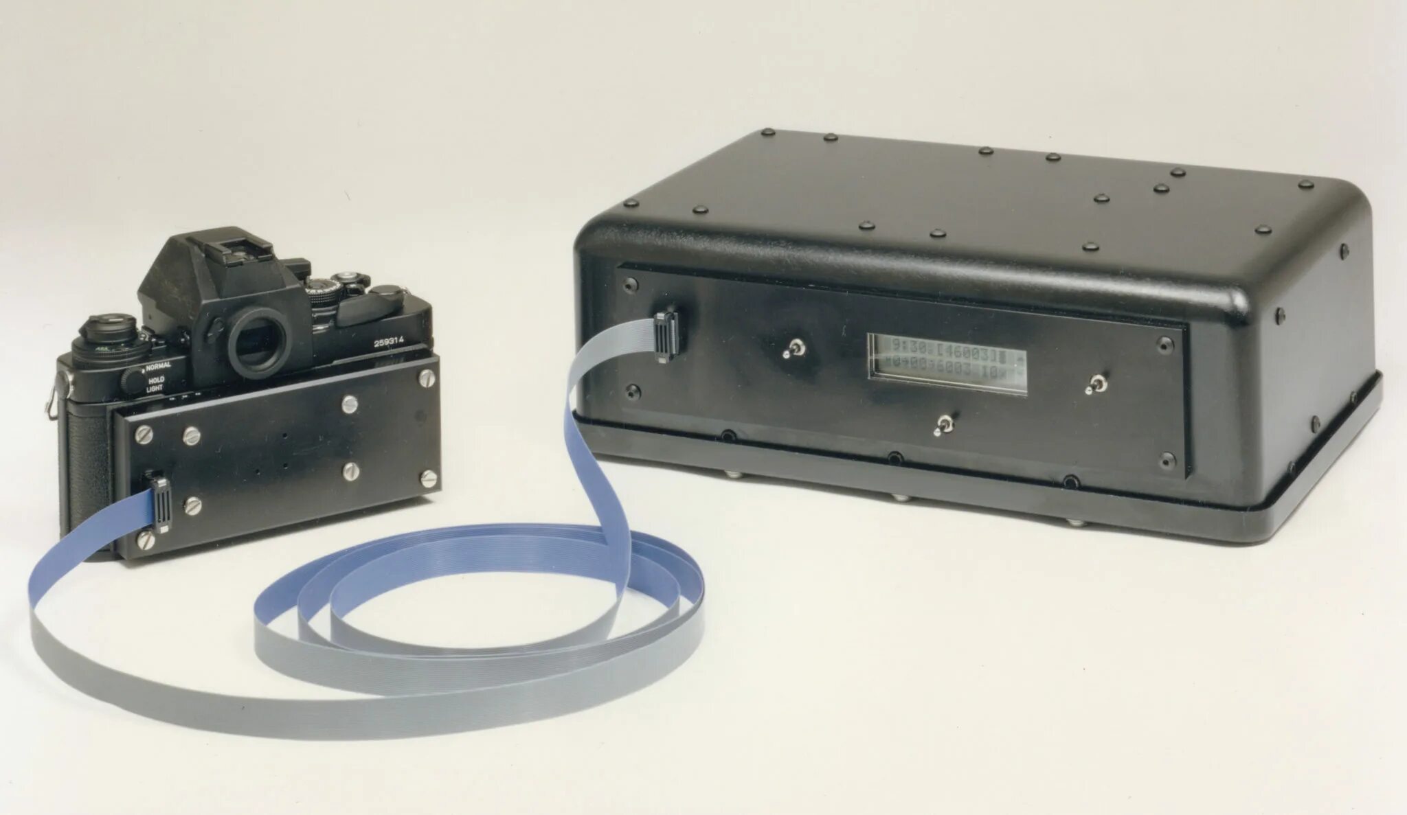 Electro-Optic Camera. Фотоаппарат электро. Первый цифровой фотоаппарат. Камера Кодак 1988 года.