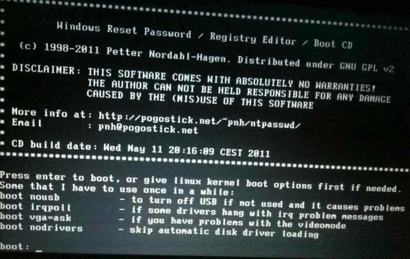 Nt password. Windows 10 enter Recovery on Boot. Offline NT password and Registry Editor. The current image(Boot/Recovery). The current image Boot Recovery have been destroyed and can not Boot.