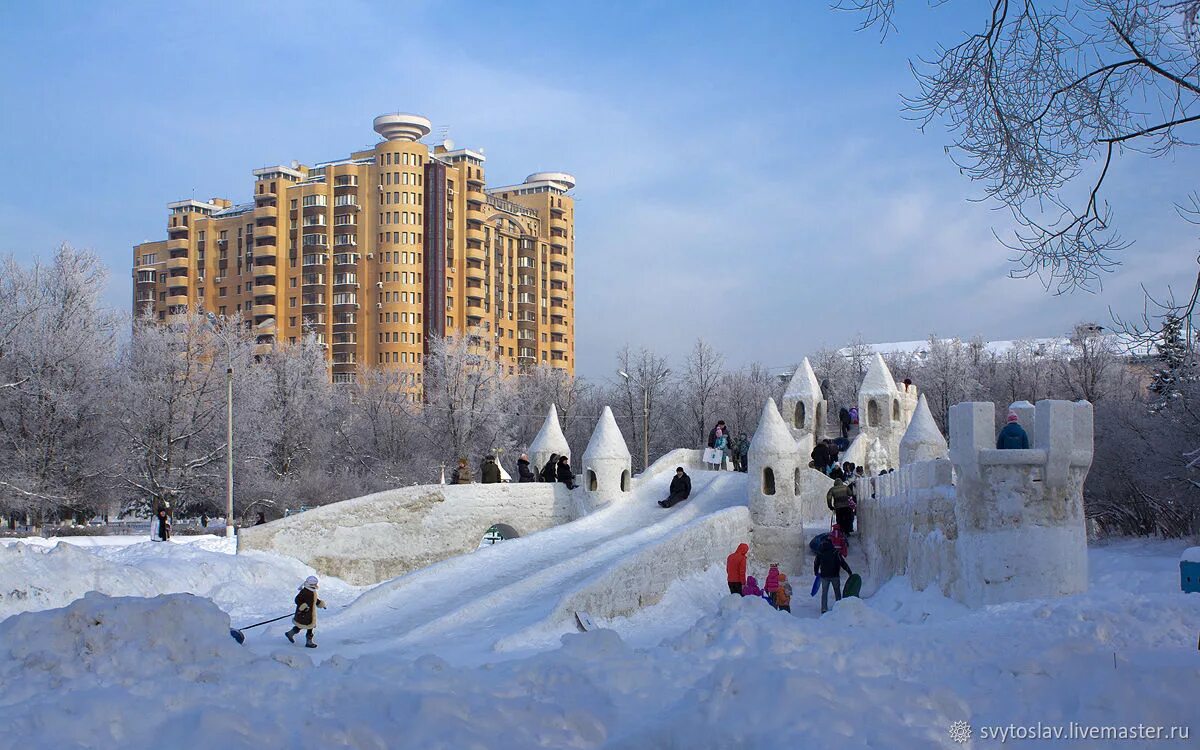 Городок жуковский вконтакте. Стаханово Жуковский. Жуковский город Московской области. ПКИО Жуковский. Жуковский город сквер.