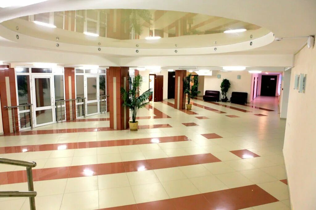 дворец культуры города лысково нижегородской области. лысковский дом культуры. лысковский дворец культуры. лысковский дворец культуры. зал дк лысково.