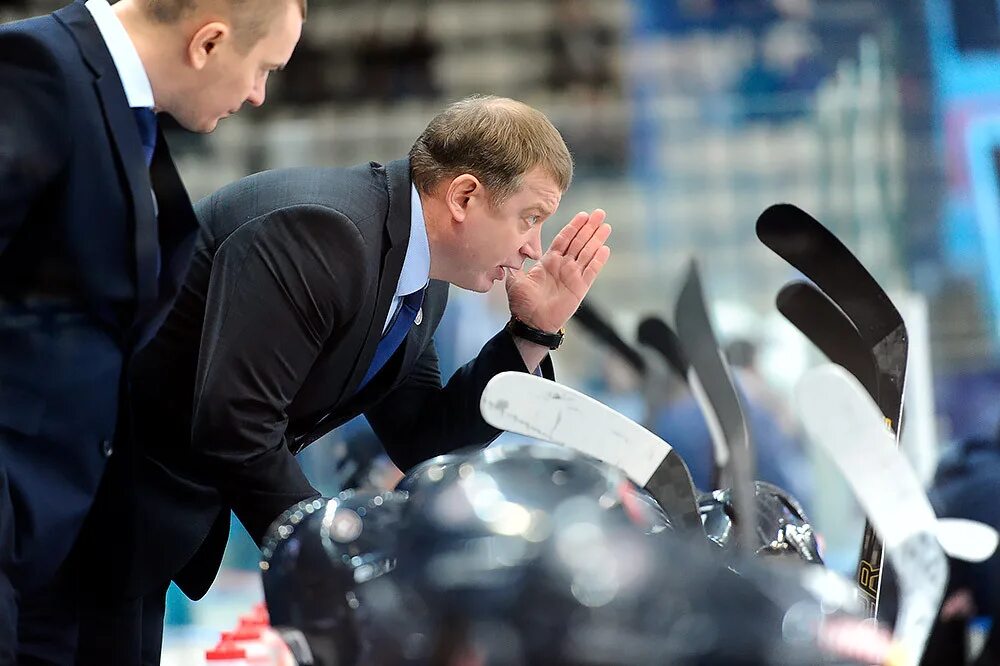 владимир тарасов ладья. тренер хромых владислав анатольевич х/к южный урал. южный тренер. южный тренер. суркис состояние.