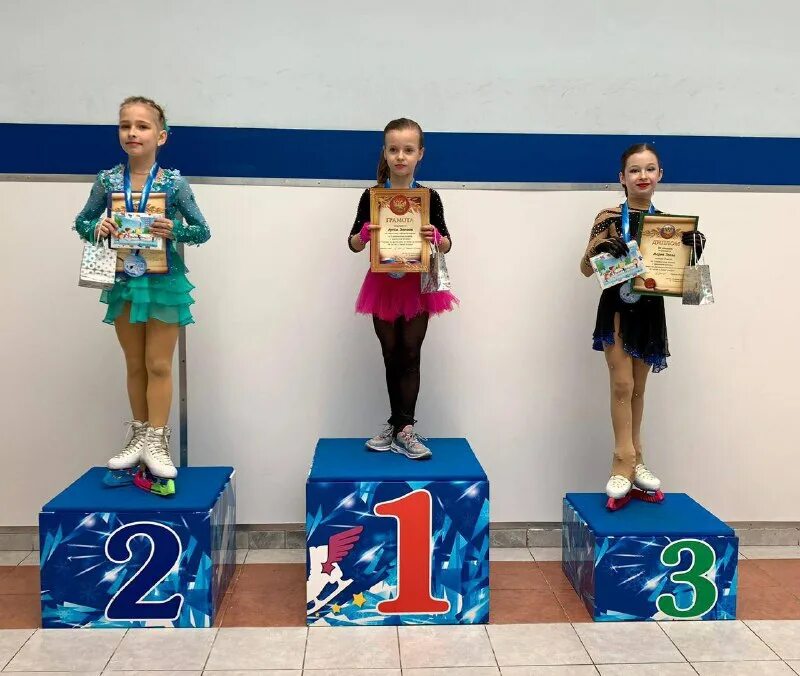 битва школ фигурное катание финал. ледовое шоу олимпийский. битва школ по фигурному катанию. приложение для фигуристов. битва школ по фигурному катанию этапы.