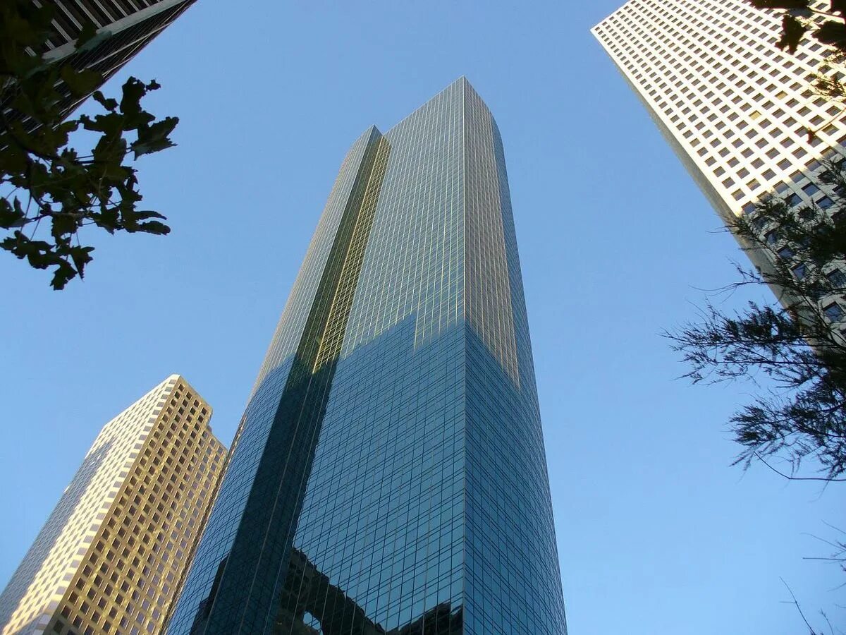 Москва сити недостроенная башня. Небоскреб гонконга скайскрепер. Высотные здания гонконга. Твин товерс. Небоскребы вики.