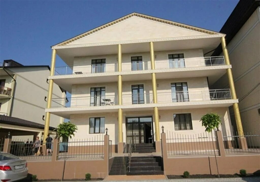 гостиница акрополь дивноморское. гостевой дом акрополь кабардинский пер. четырехместный номер в гостевом доме. вилла солка николаевка крым. акрополь гостевой дом.