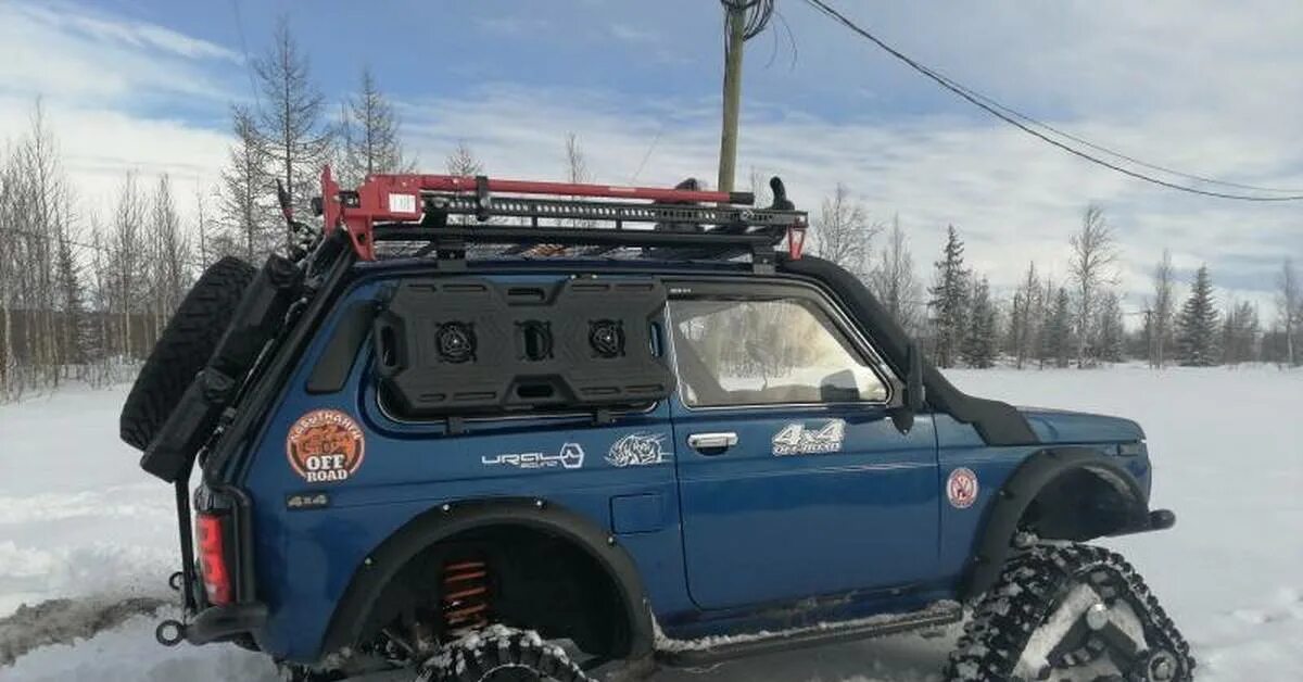 Нива 2131 на гусеницах. Ваз 2131 на гусеницах. Комплект гусениц вгд 2500-02. Ваз 2121 на гусеницах. Гусеничная платформа тсн 74.