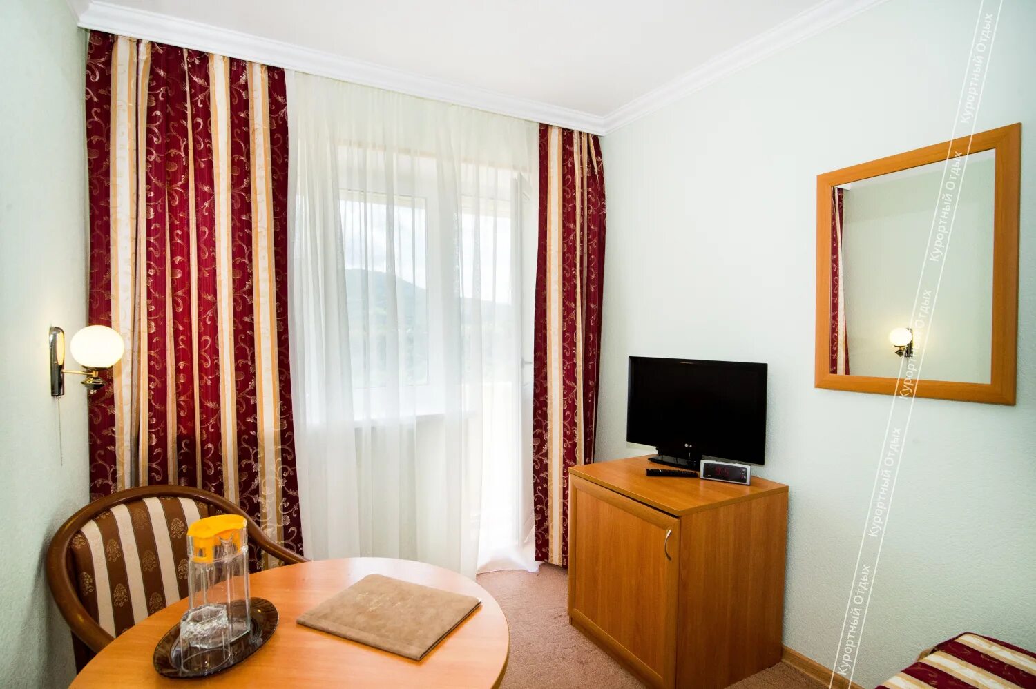 Санаторий оазис номерной фонд. Урал 4 анапа. Орбита сочи санаторий. Пансионат одноместные номера. Пансионат одноместные номера.