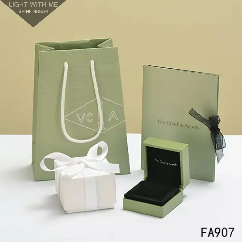 Реальная упаковка. Красивая упаковка ремня. Дизайнерская упаковка для еды. Нео гео графический дизайн упаковка. Гофрокороб s 260 × 170 × 80.