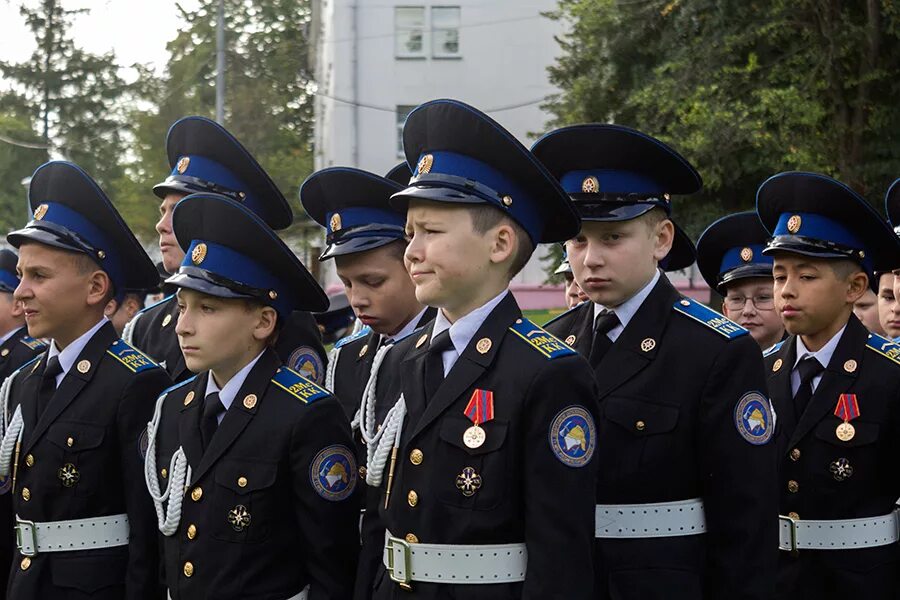 Кадетское после 9. Петровский кадетский корпус 1702. 1 Пограничный кадетский корпус.