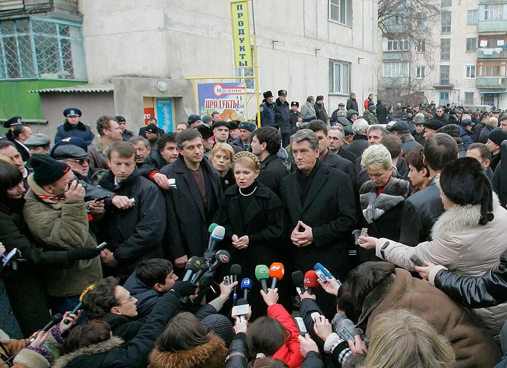 31 декабря 2008. Взрыв 24.12.2008 в Евпатории. Взрыв дома в Евпатории 2008. Взрыв дома в Евпатории.