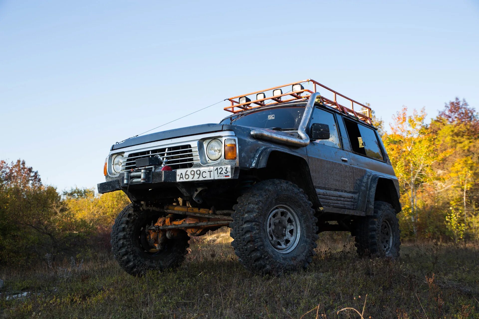 Ниссан сафари приморского края. Nissan Safari y60. Внедорожный Патрол 61. Ниссан сафари коротыш. Патрол вездеход.