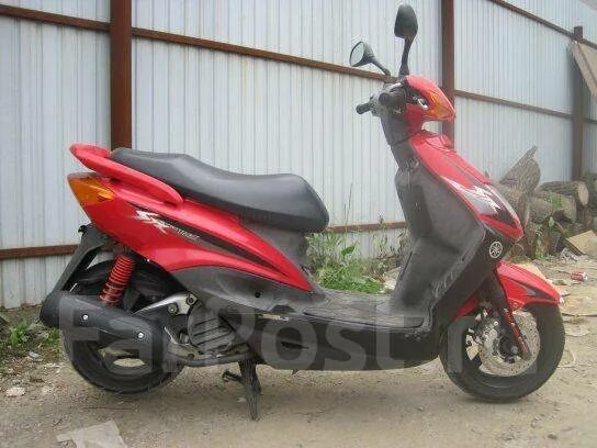 Авито скутер краснодарский край. Yamaha Cygnus 125 2004. Yamaha Cygnus 125. Cygnus x Yamaha 125 2004. Скутер Ямаха 125 кубов.