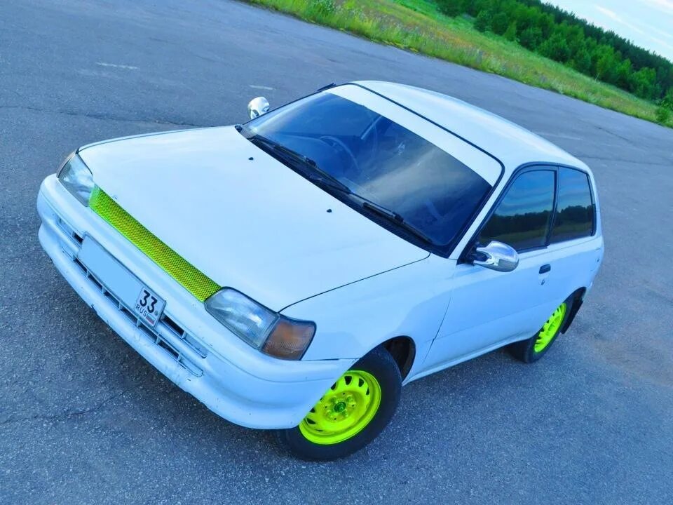 Тойота старлет ер82. Toyota starlet 1995. Toyota starlet обвес. Обвес аэродинамический тойота старлет еп82. Тойота старлет ер82.