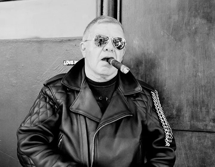 Папаша мюллер жж верить. Я пил вчера у генерала фсб. Папаша мюллер жж верить. Папаша мюллер жж верить. Папаша мюллер фото.